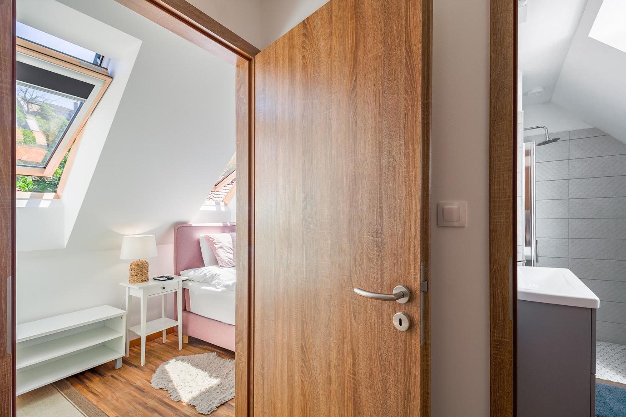 Monbuhim Twin Apartment Veszprem Exterior photo