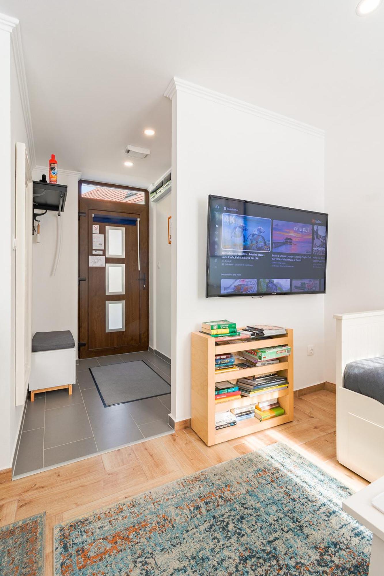Monbuhim Twin Apartment Veszprem Exterior photo